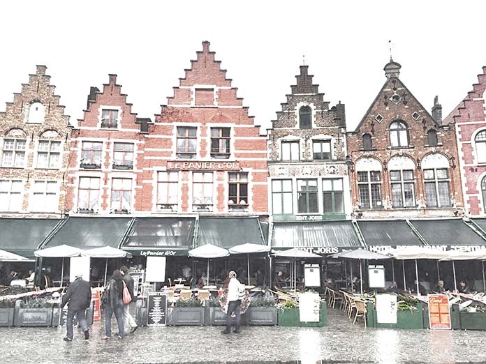 Image showing an example of blowing out a channel. We can get rid of the sky and the blue values by  converting blue values to white